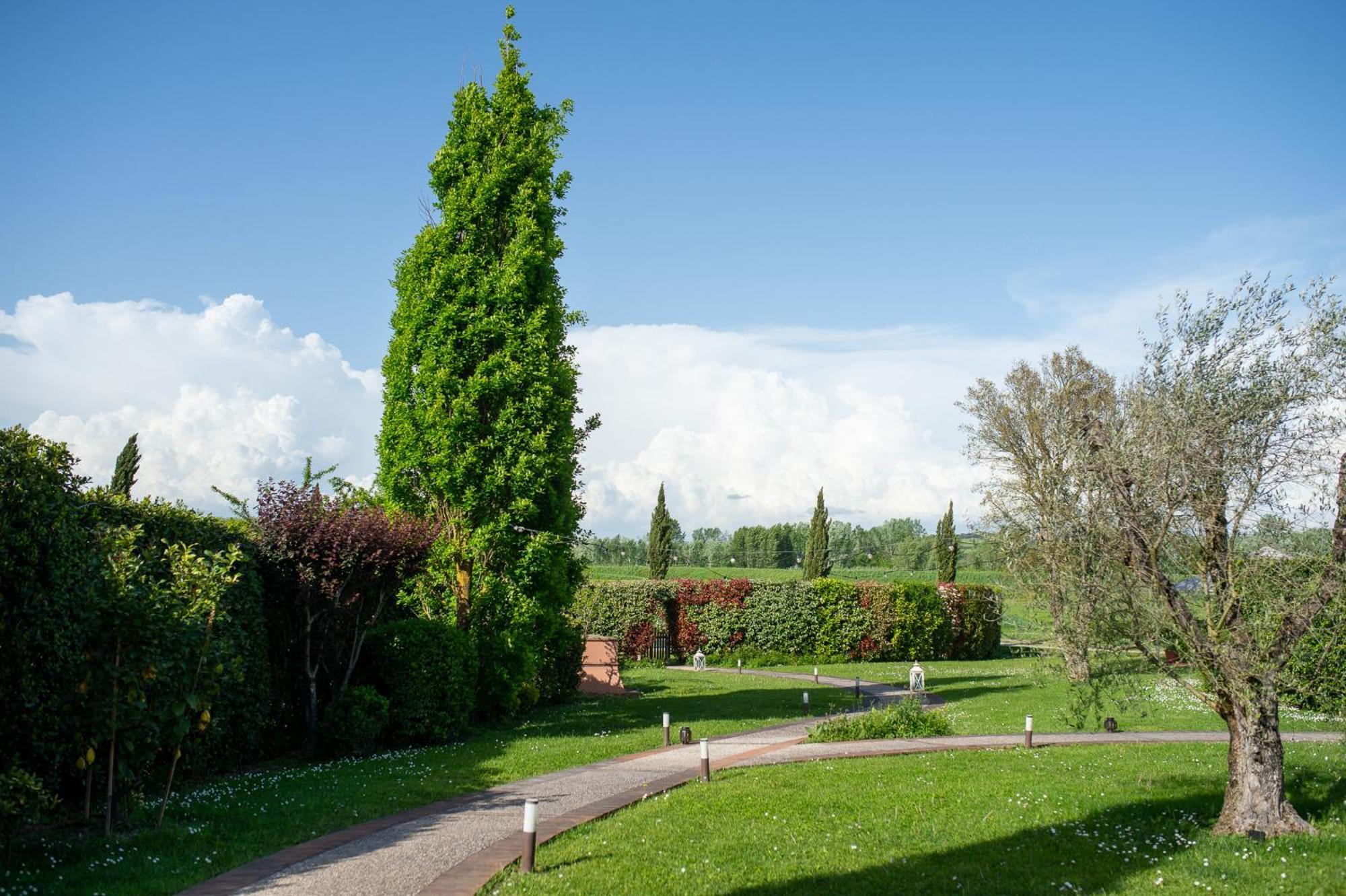 Le Colombaie Country Resort Понсакко Экстерьер фото