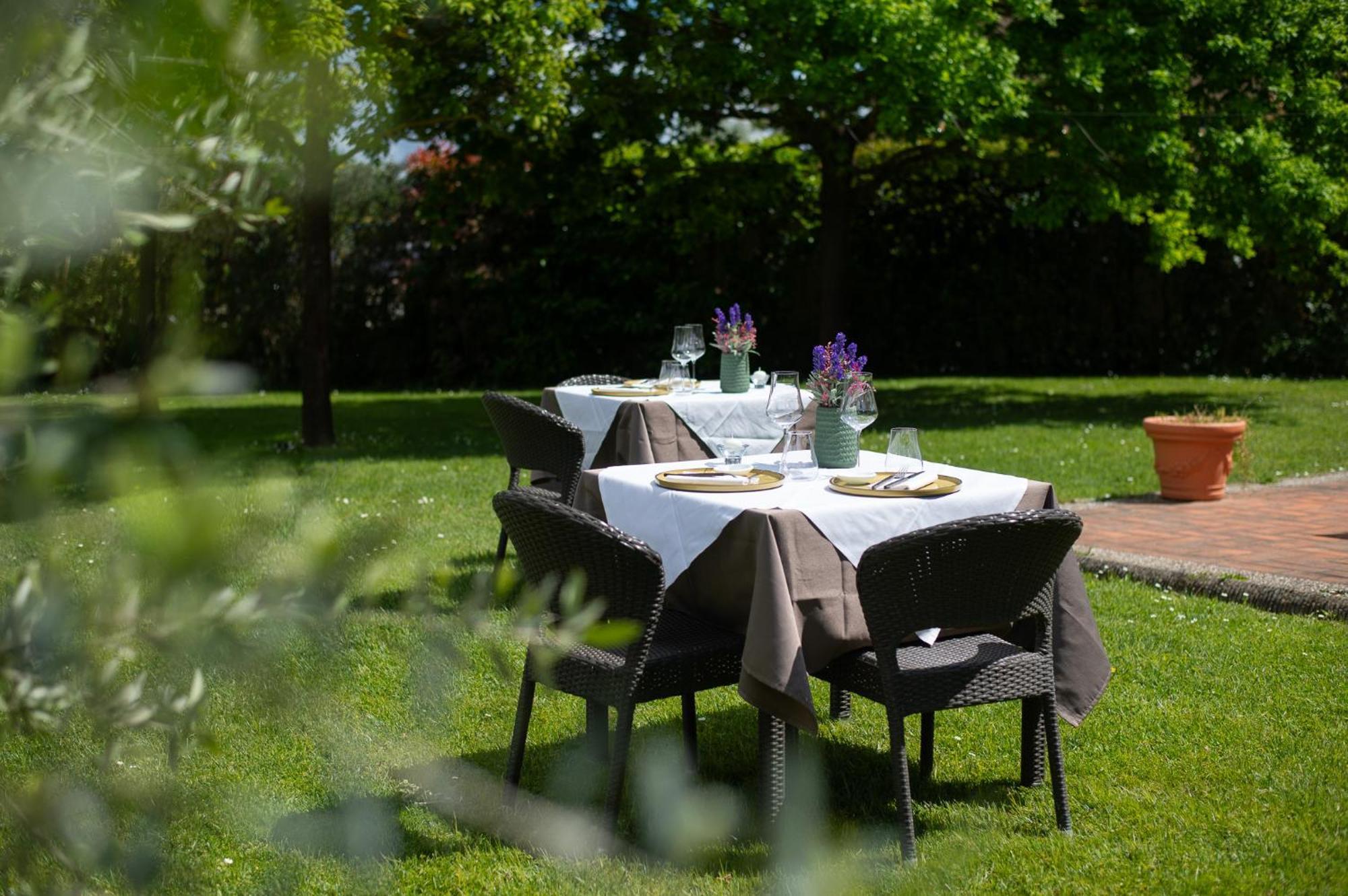 Le Colombaie Country Resort Понсакко Экстерьер фото